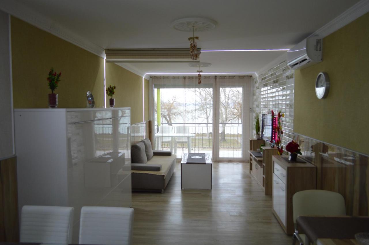 Siófok Ezüstpart Granada 2 Közvetlen Vizparti Apartman Exterior foto
