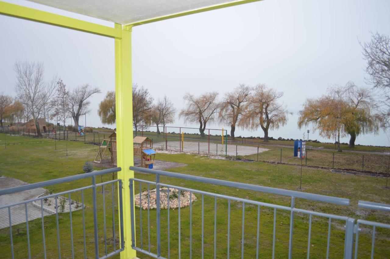 Siófok Ezüstpart Granada 2 Közvetlen Vizparti Apartman Exterior foto